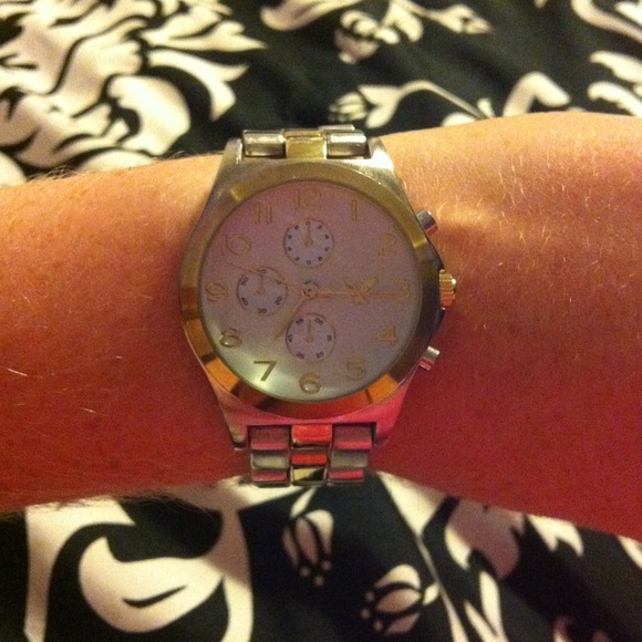 American Eagle watch