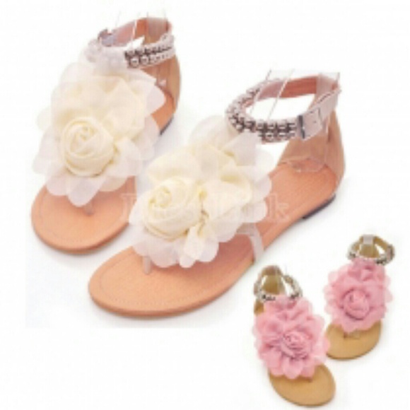 FREE Flower Sandals
