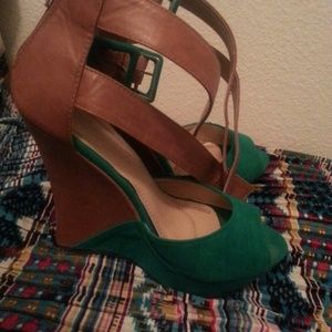 Emerald green and coffee brown wedges