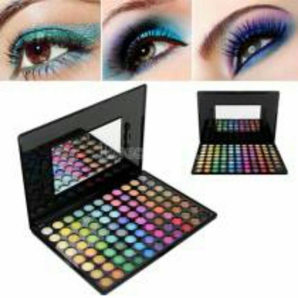 88 COLOR EYESHADOW PALLET