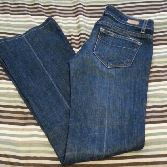 Paige premium denim jeans 25