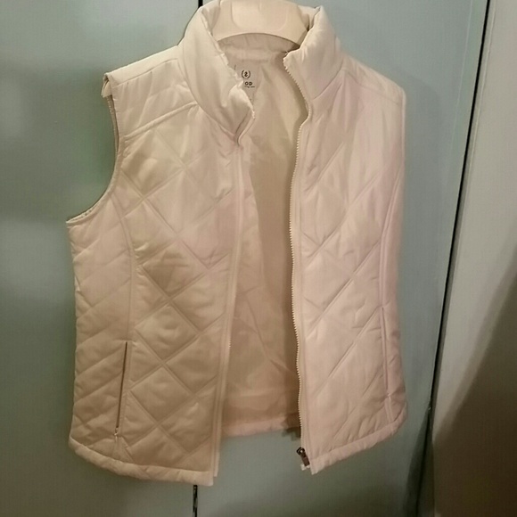 Off-white vest