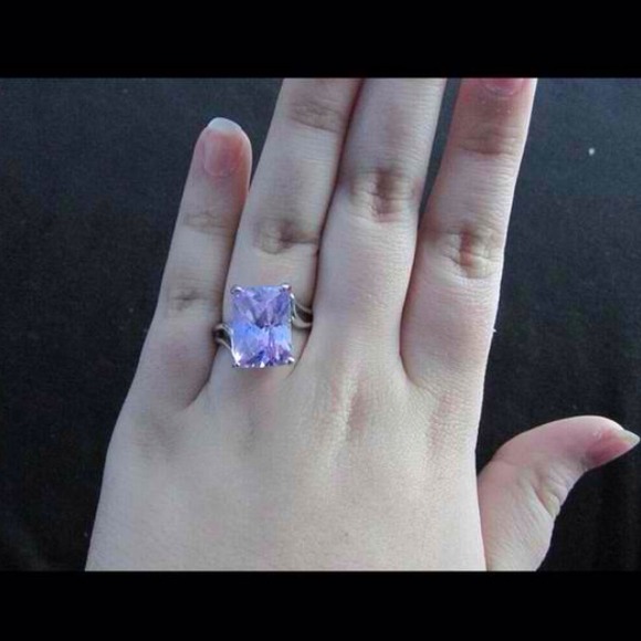 Bundle for deedee48!