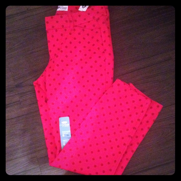 Bnwt old navy pixie pants