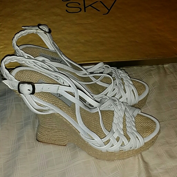 Sky platforms - Picture 2 of 4