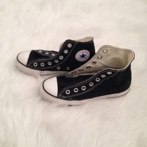 🚫TRADED🚫 Black High Tops