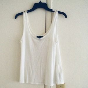 ❌Sold in a Bundle❌White Forever 21 Tank