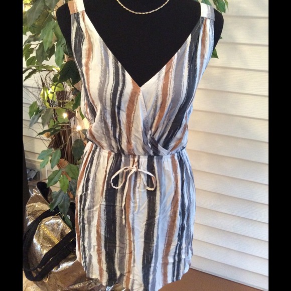 🎉HP🎉💃STYLING AND PROFILING💃3PC BUNDLE💃sold - Picture 2 of 4