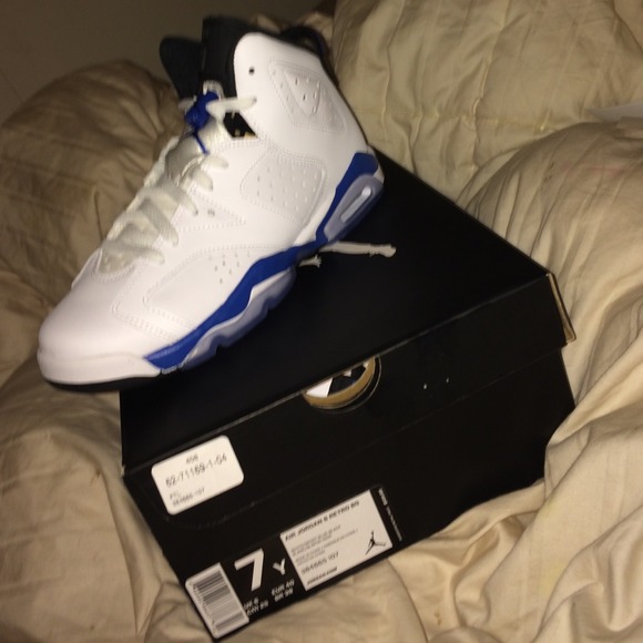 🚨SOLD🚨 AIR JORDAN 6 RETRO