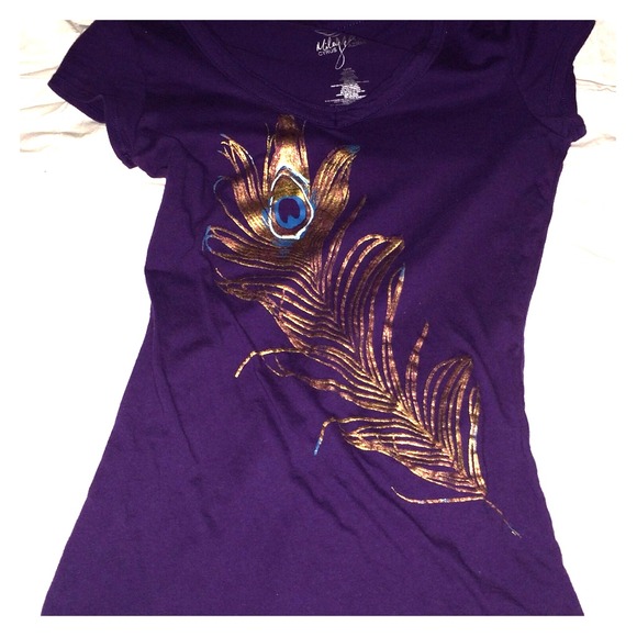 Cute hip make anyone standout Miley Cyrus  shirt - Picture 1 of 2