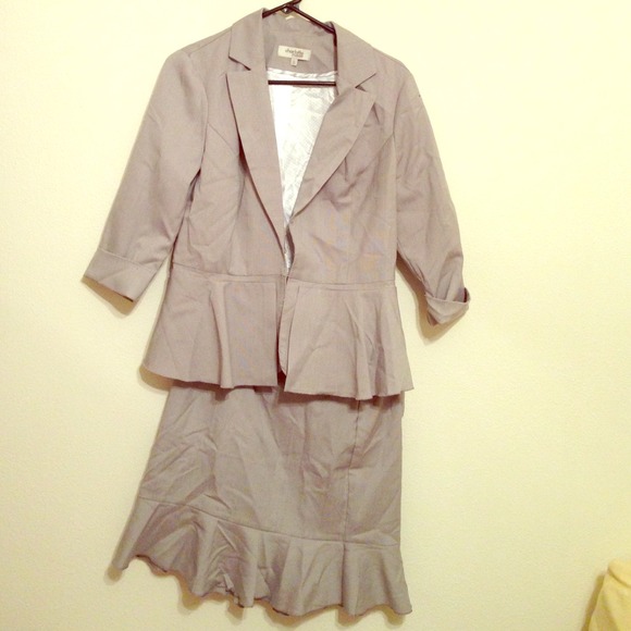 gray feminine suit!