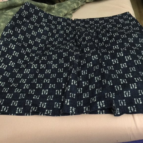 Skirt - Picture 2 of 2