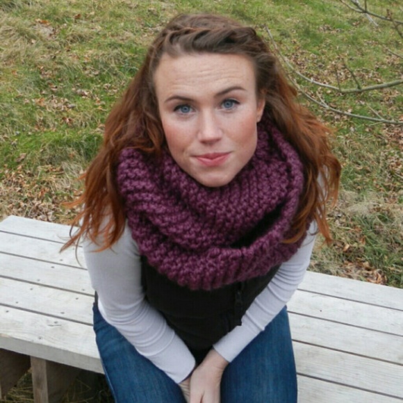 Knitted Infinity Scarf in Fig - Picture 1 of 3