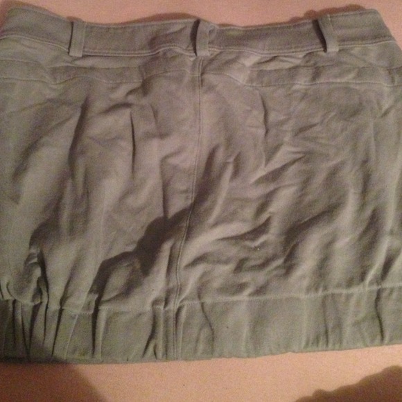 Skirt - Picture 2 of 2