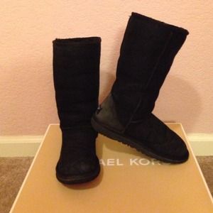 Tall black uggs!