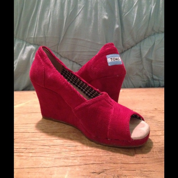 TOMS