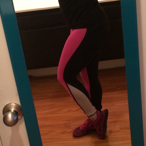 Pink and black lululemon running leggings