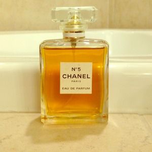 Chanel no 5!