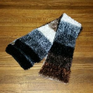 St. John's Bay Warm and Fluffy Scarf