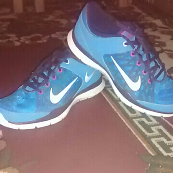 Nike Flex Trainers