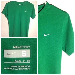 Green Nike running t shirt