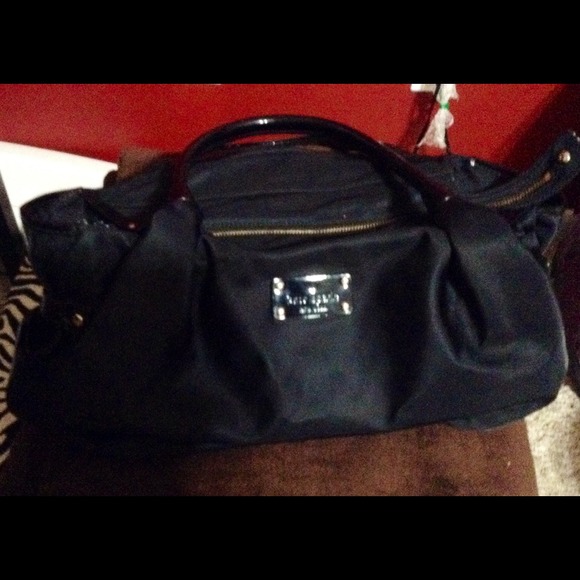 🚫 sold Large Kate Spade bag...trade value $100