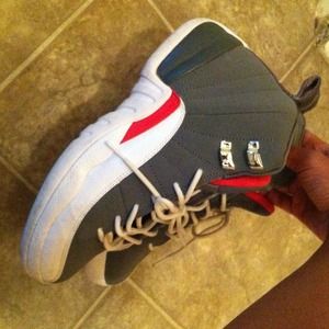 Jordan Cool Grey 12's 5y