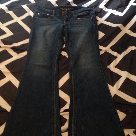 American Eagle Artist Jeans