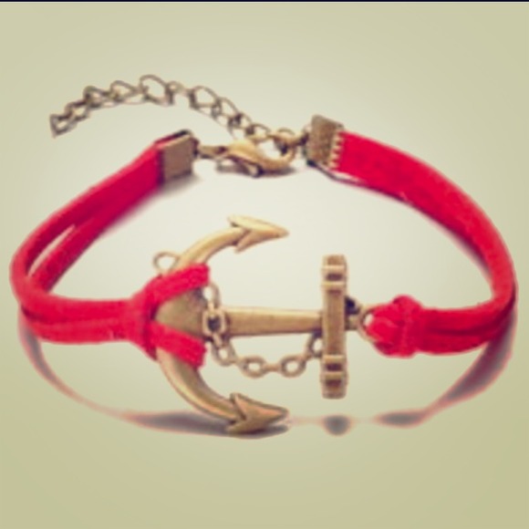 Red Anchor bracelet ✨