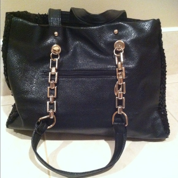 🎉Sold in Bundle🎉Black Sequins & Leather Bag - Picture 2 of 4
