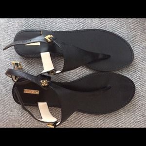 BUNDLE - Both pairs of sandals.