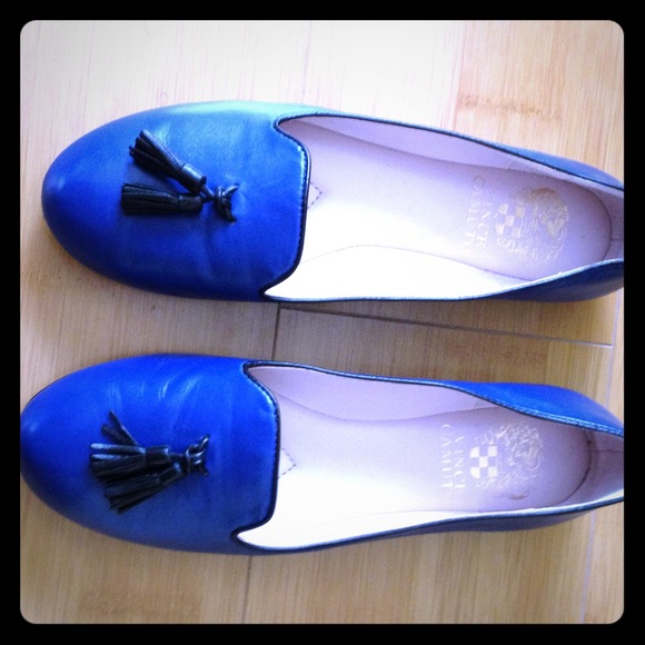 Vince Camuto flats