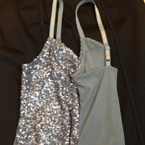Limited sequin top - Picture 3 of 3
