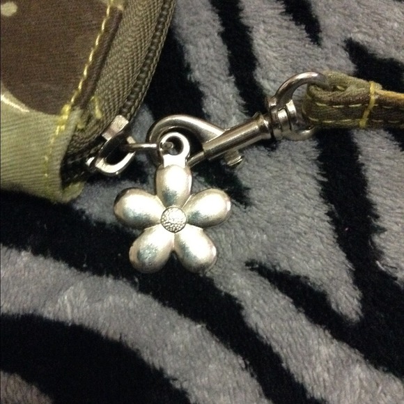 Wallet - Picture 3 of 3