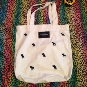ABERCROMBIE tote bag.
