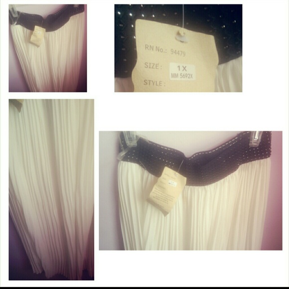 Beautiful Long White Sheer Maxi Boho Skirt