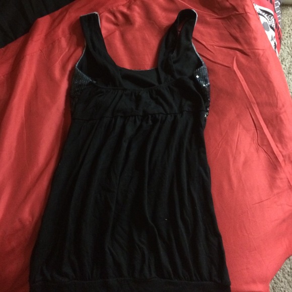 Hot!!!! - Picture 2 of 4