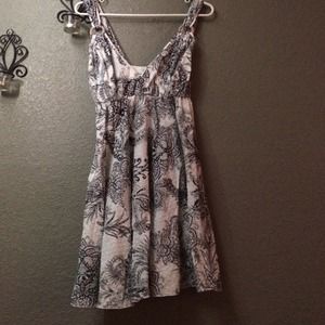 Black and white summer dress 🌞