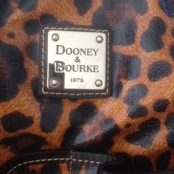 ❌SOLD ON EBAY❌✨🐯Dooney & Bourke AUTHENTIC ~*RARE - Picture 4 of 4
