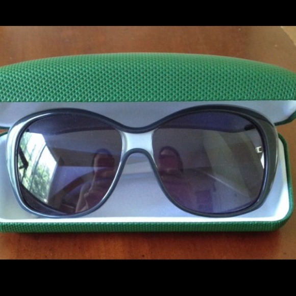 Brand NEW LACOSTE sunglasses *make offer*