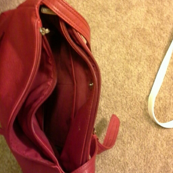 Giani Bernini Red Leather Hobo - Picture 2 of 4
