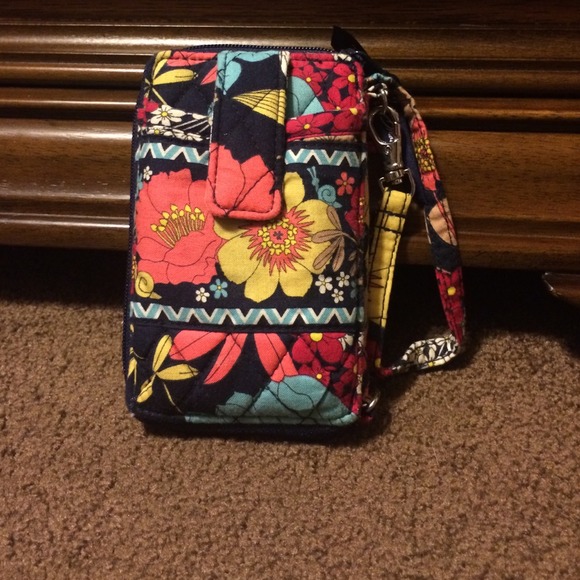 Vera Bradley Clutches & Wallets - Vera Bradley Phone Wristlet