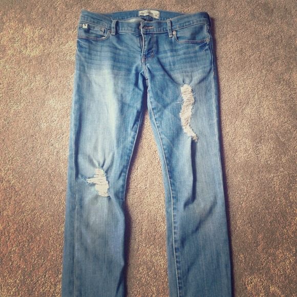 Abercrombie blue jeans