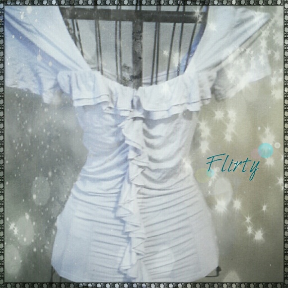 ING Ruffle Top