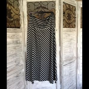 Black & White Striped Maxi Skirt
