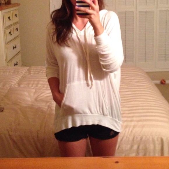 Brandy white Layla hoodie