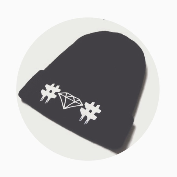 d i m o n d  c o .  •  b e a n i e