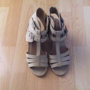 Summer sandle wedge