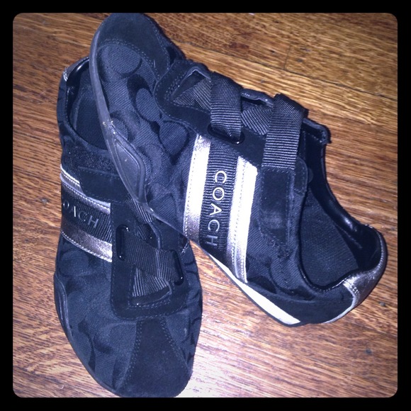 Barely worn Coach sneakers!