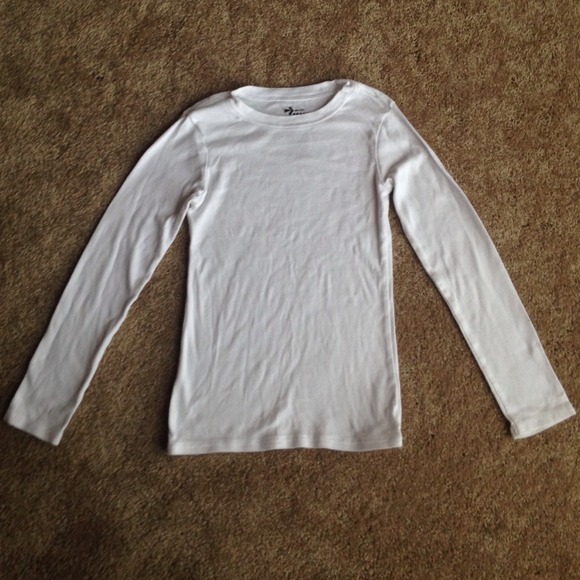 Old navy long sleeve shirt